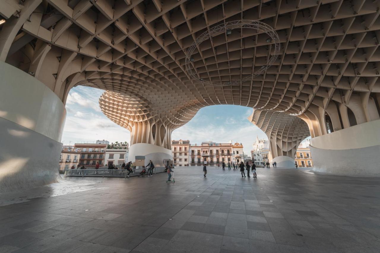 Larra Nervion Subway Tranvia Apartment Seville Exterior photo